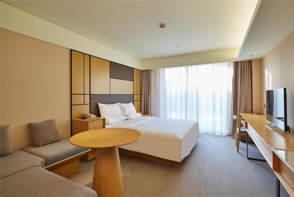 Ji Hotel (Shanghai Lujiazui Pudong South Road) 21/49