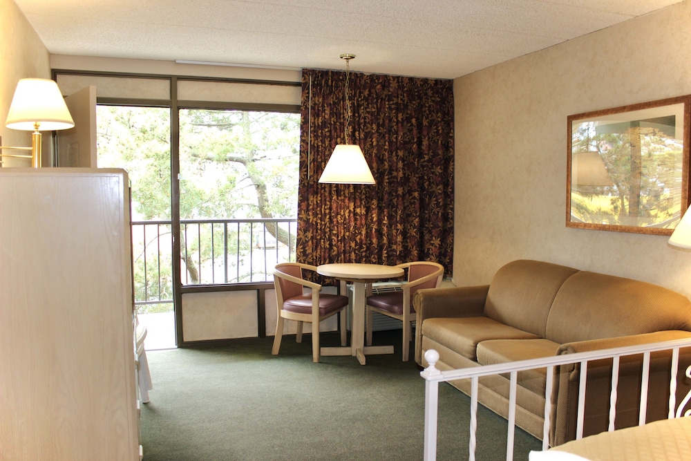 Impala Island Inn 22/34