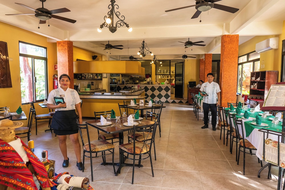 Hotel Maya Tulipanes Palenque 60/71