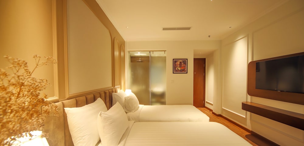 L Amant de Hanoi Hotel 10/42