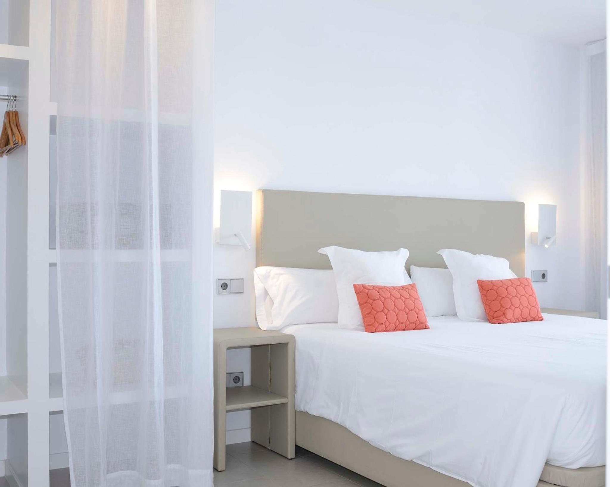 Apartamentos B-Llobet Sun & Confort 18/50