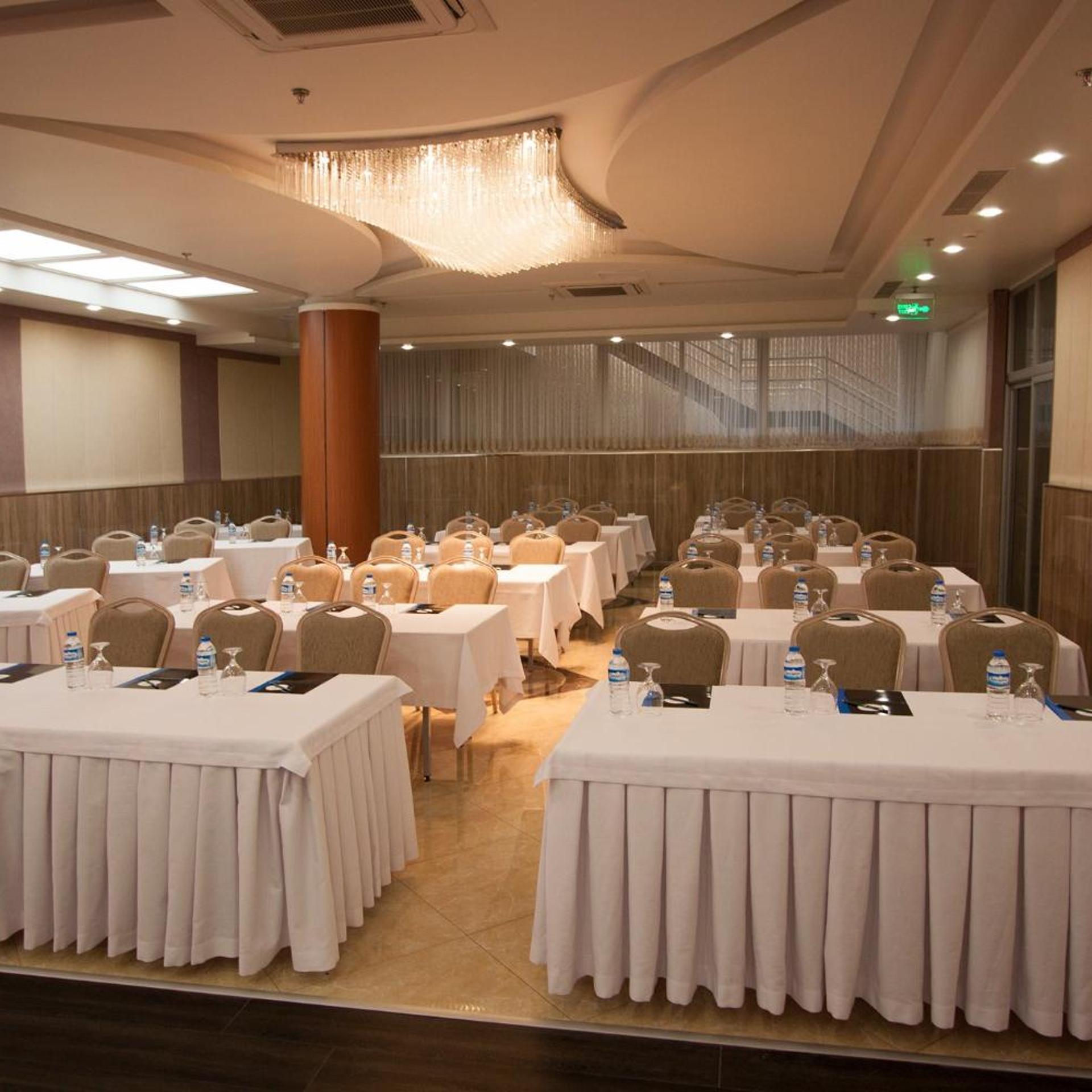 Forum Suite Hotel 60/70