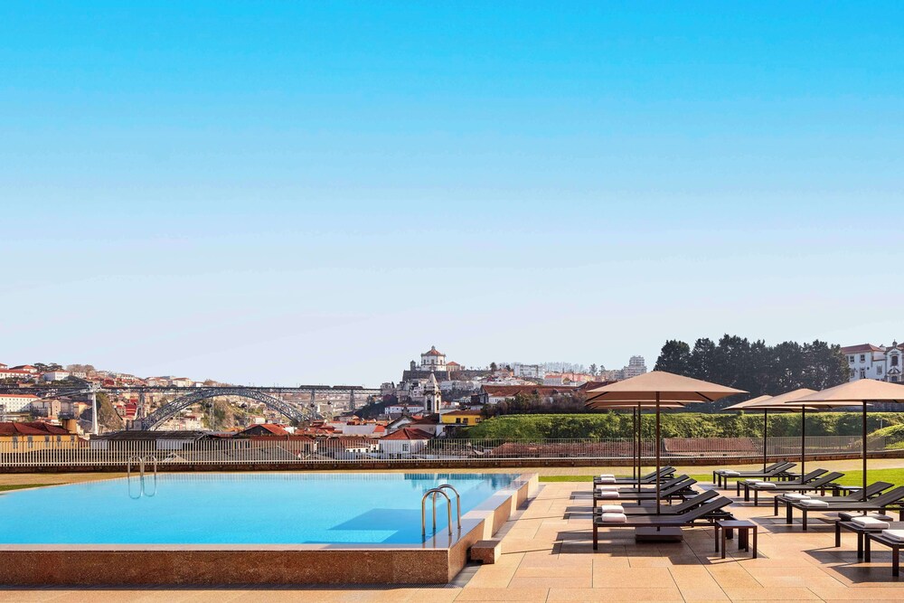 Hotel Tivoli Kopke Porto Gaia 43/49