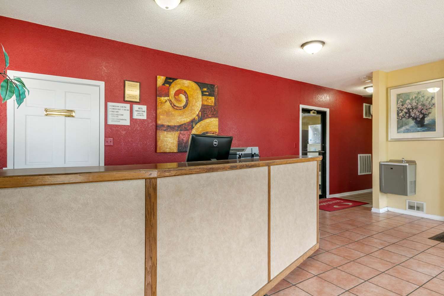 Econo Lodge Jonesboro 5/25