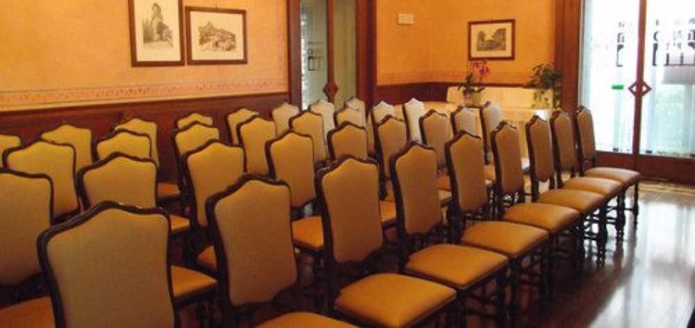 Hotel Titano 40/54