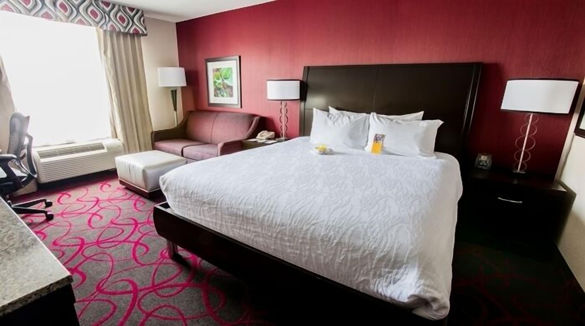 Evolution, King Bed