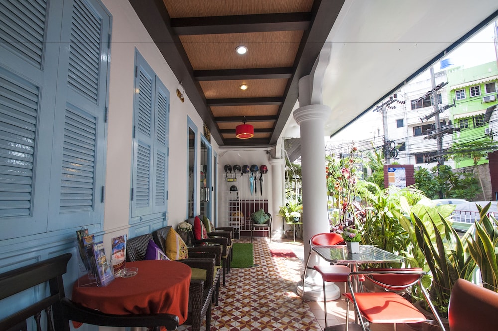 Patong Sino House 54/70