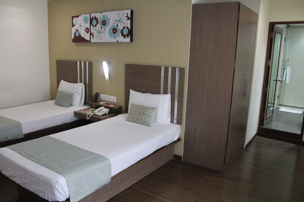 The Lotus Serviced Apartment Venkatraman Street 14/34