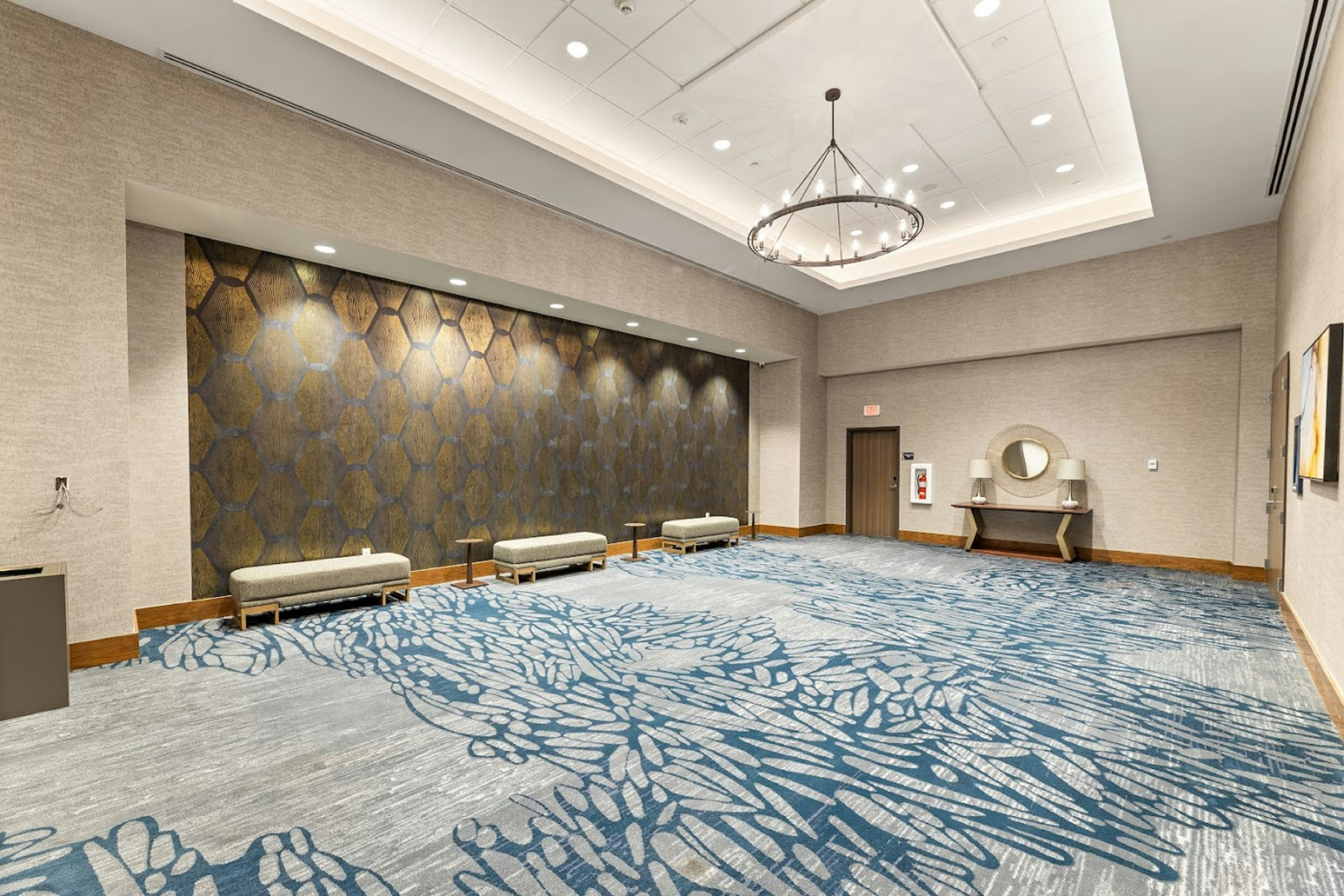 Embassy Suites by Hilton Irving Las Colinas 12/34