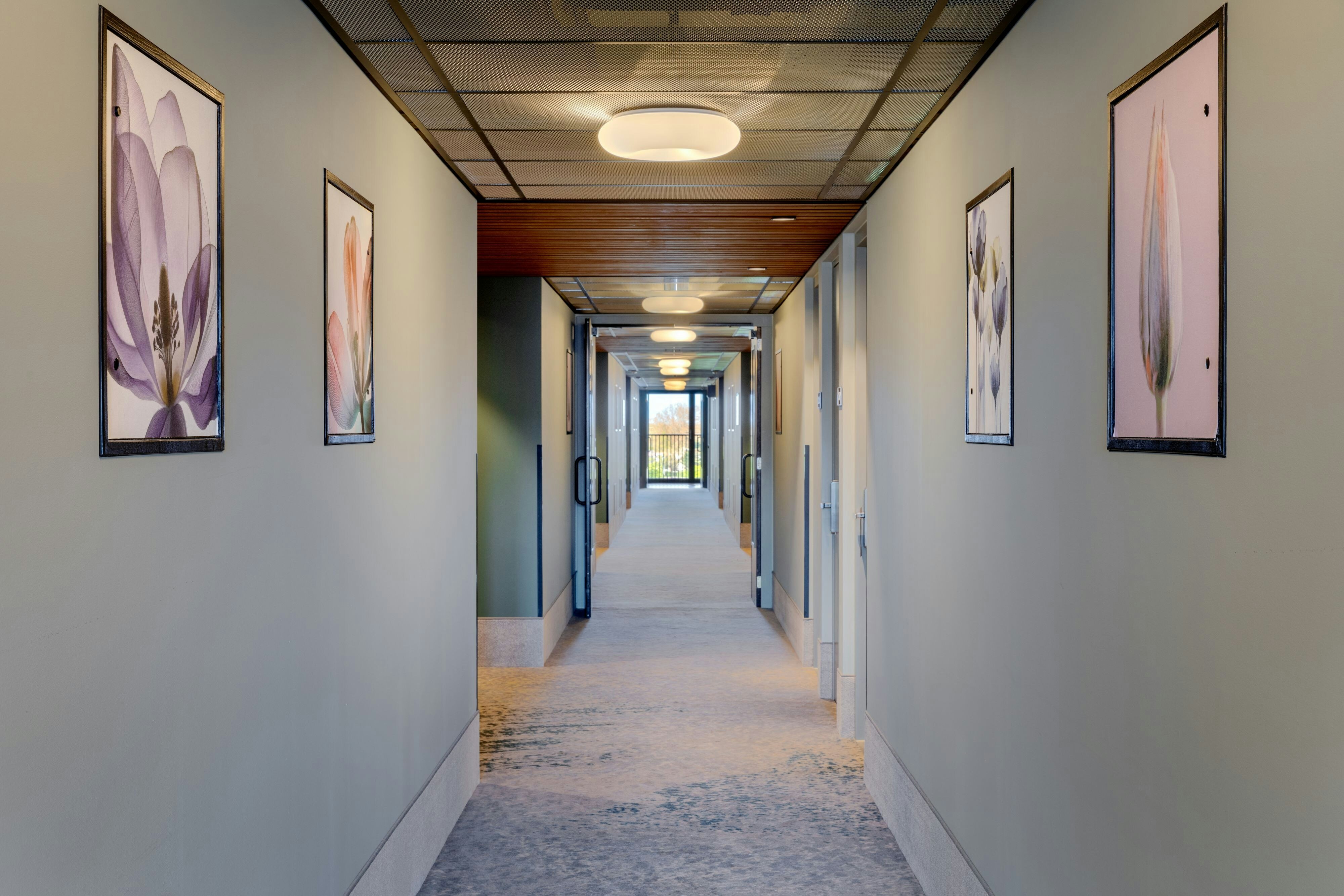 Corendon Apartments Amsterdam Schiphol Airport Hotel 3/11