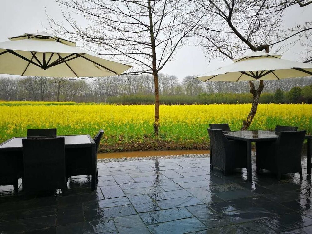 Huangshan Huizhou Creek Villa 32/38