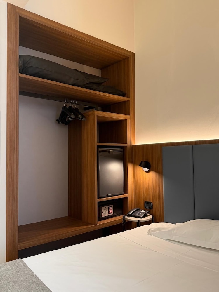غرفة مفردة، Mokinba Hotel Baviera 8/11
