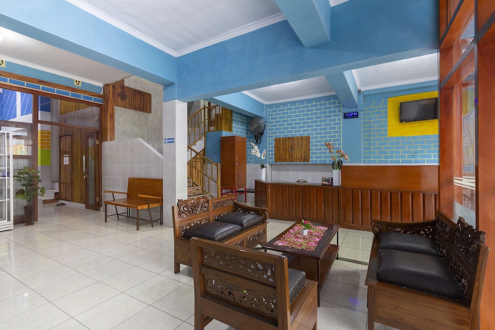 OYO 3720 Homestay Gayatri Janti 22/27