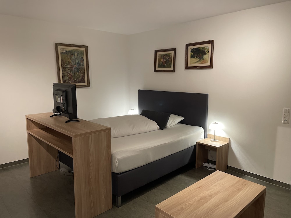 Hotel 7 Continents 8/36