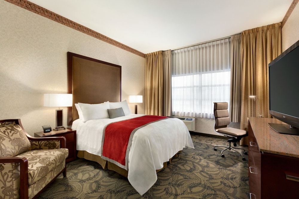 Poco Inn And Suites Hotel Conference Centre 24/58