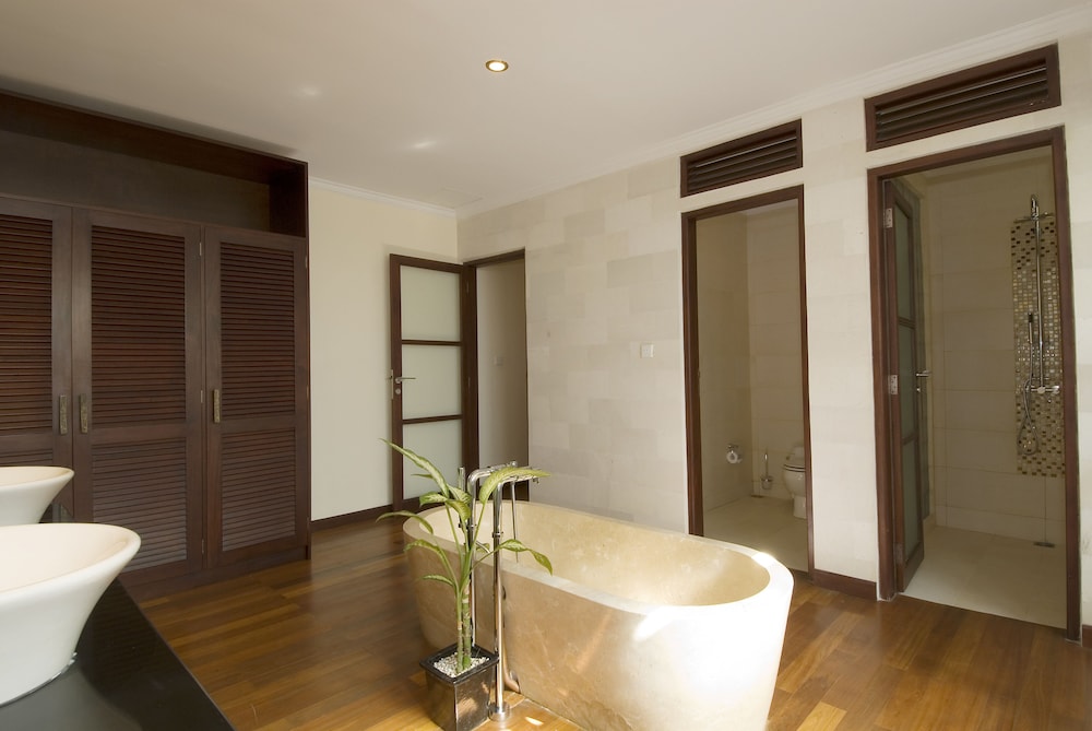 Ellora Villas 43/44