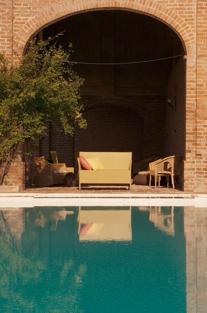 Antico Borgo Di Tabiano Castello 16/36