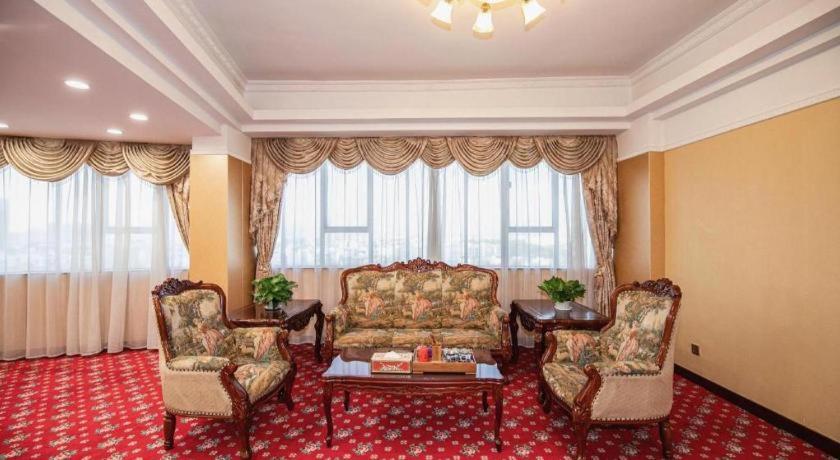 Foshan Emperor Hotel 52/69