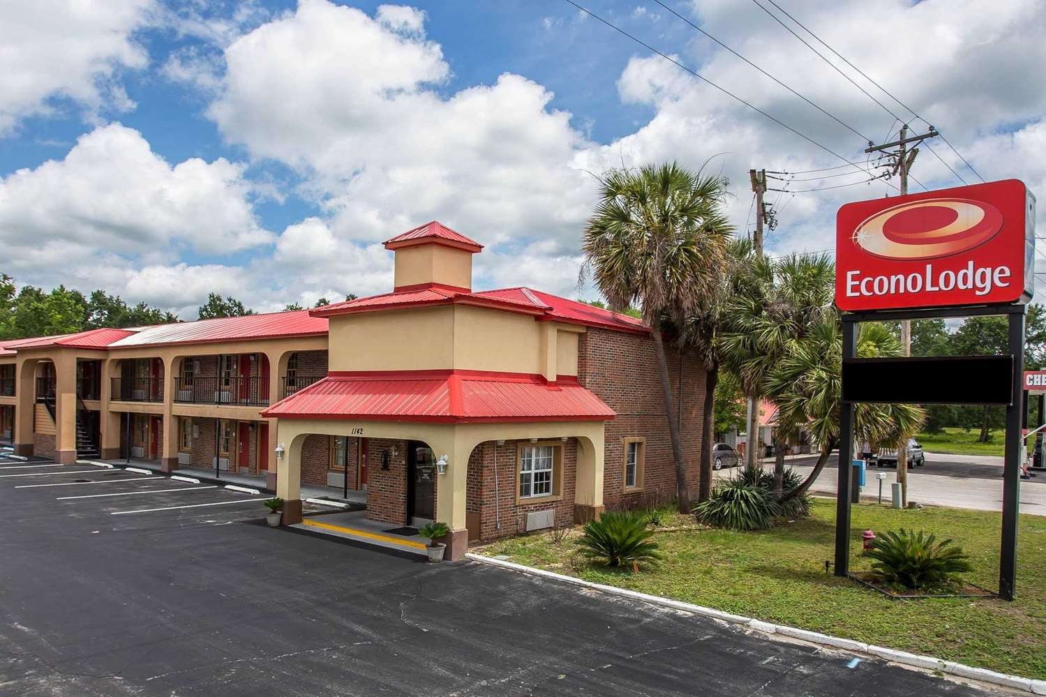 Econo Lodge Walterboro I-95, SC 3/17