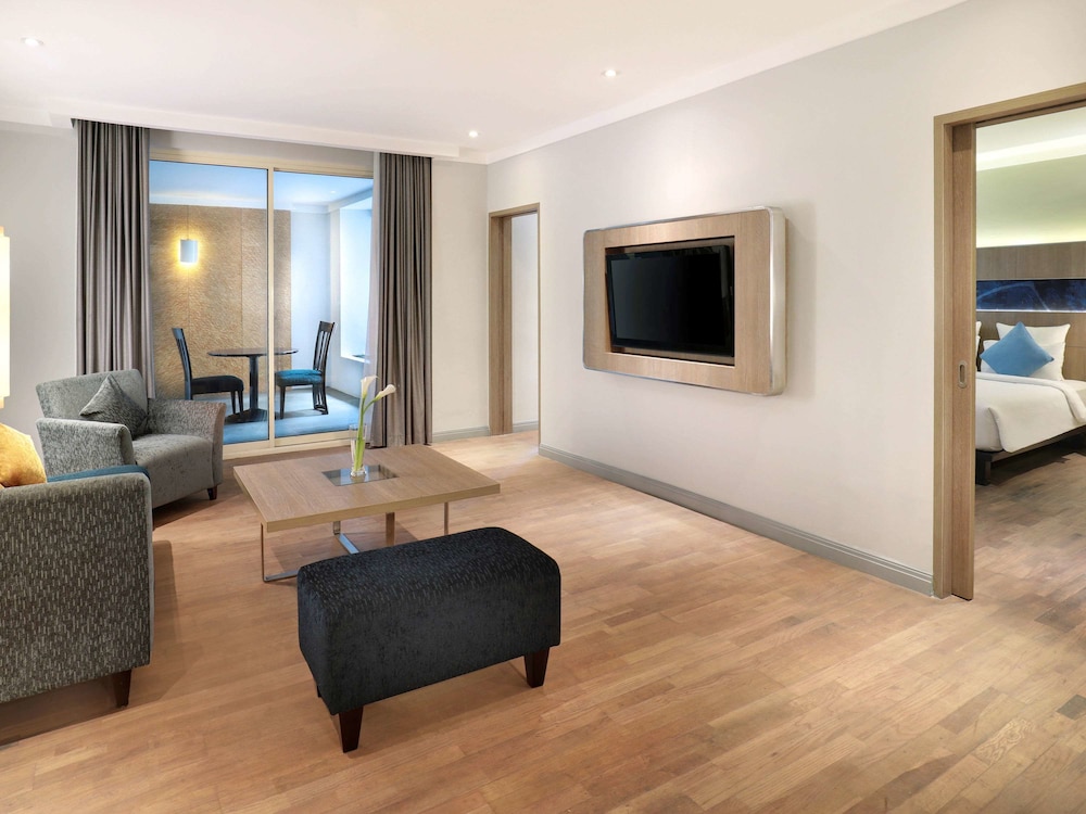 Novotel Jakarta Mangga Dua Square 37/71