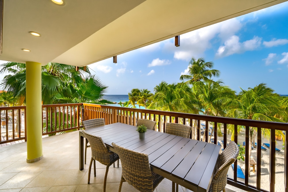 Lions Dive Beach Resort Curacao 46/72