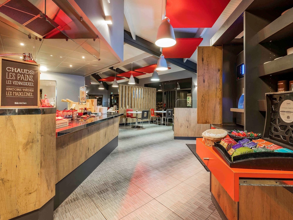 Ibis Amboise 9/65