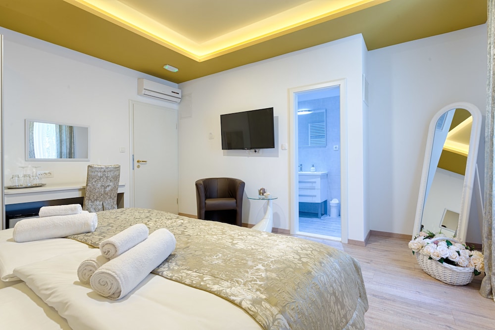 Luxury Rooms Floramye - Adults Only 30/80