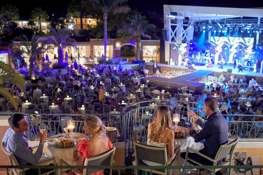 Forte Village Resort Hotel Castello 58/66