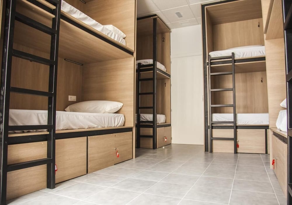 Hostel Ohana Tarifa 8/28