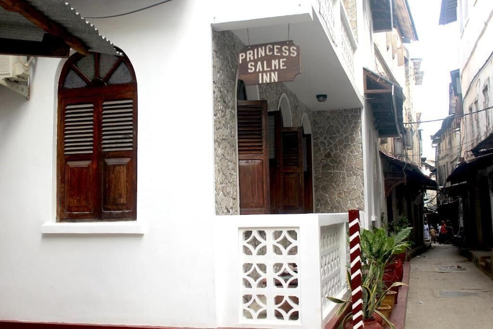 Princess Salme Inn 5/50