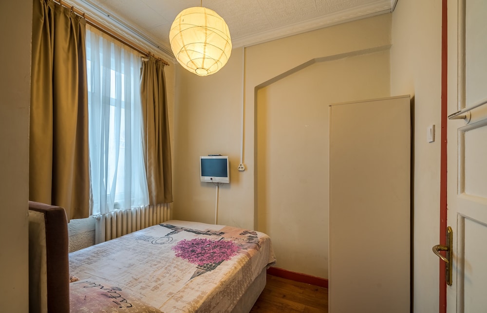 Hotel Erenler 24/50