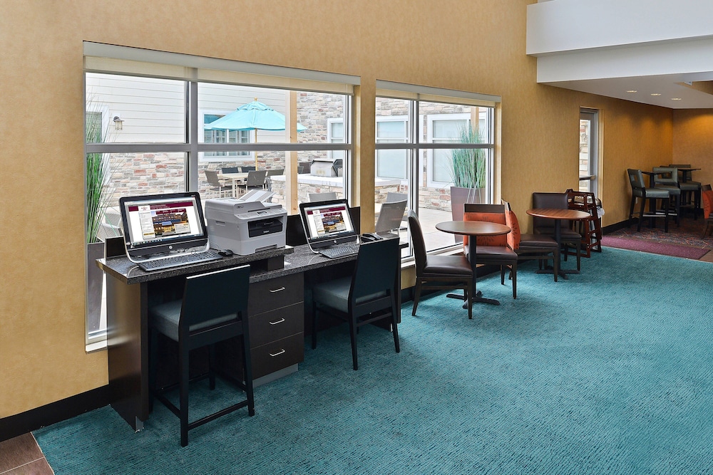 RESIDENCE INN CHAMPAIGN 24/30