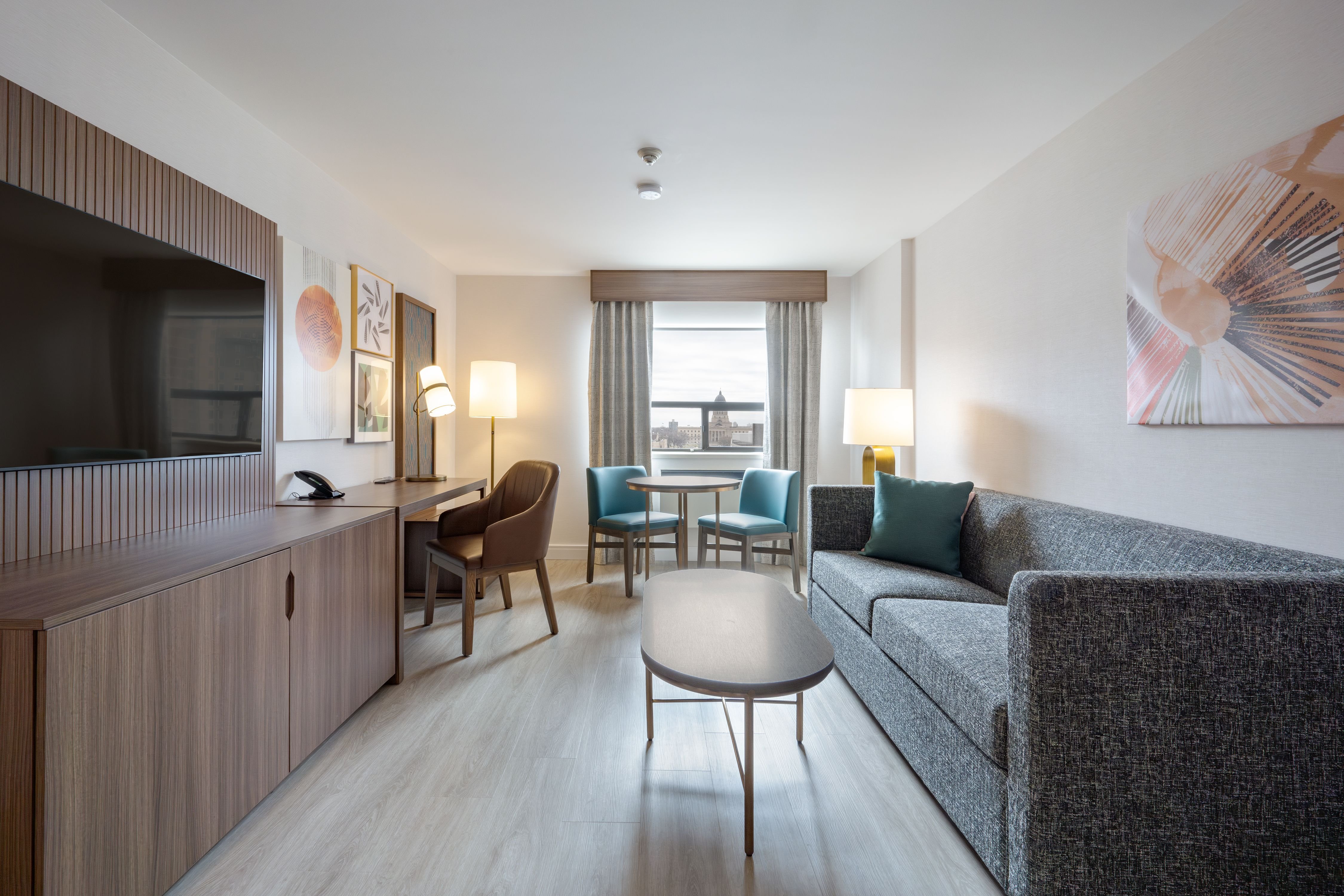 Holiday Inn Hotel And Suites Winnipeg Downtown 60/78