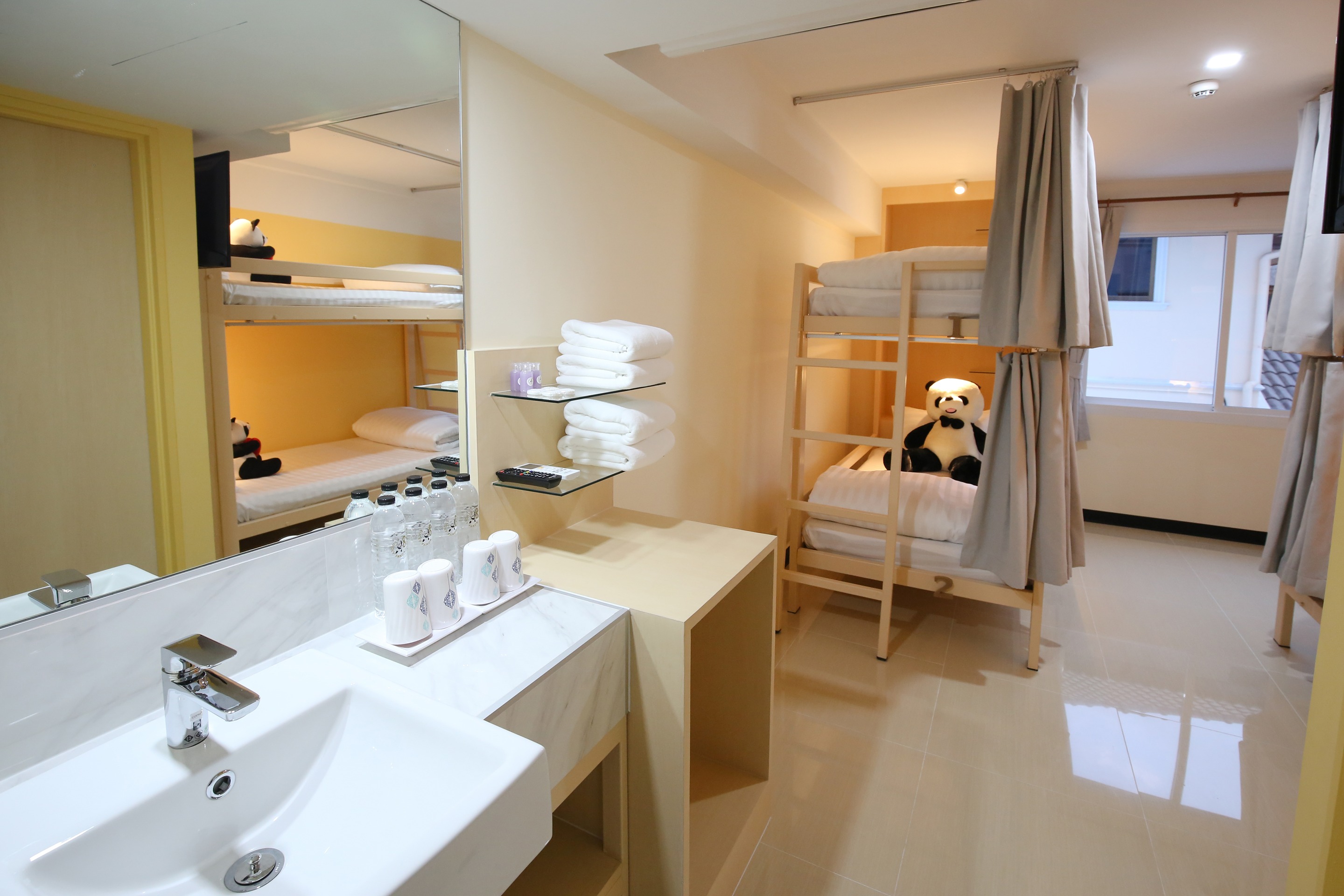 Lucky Panda Hotel by ZUZU 26/29