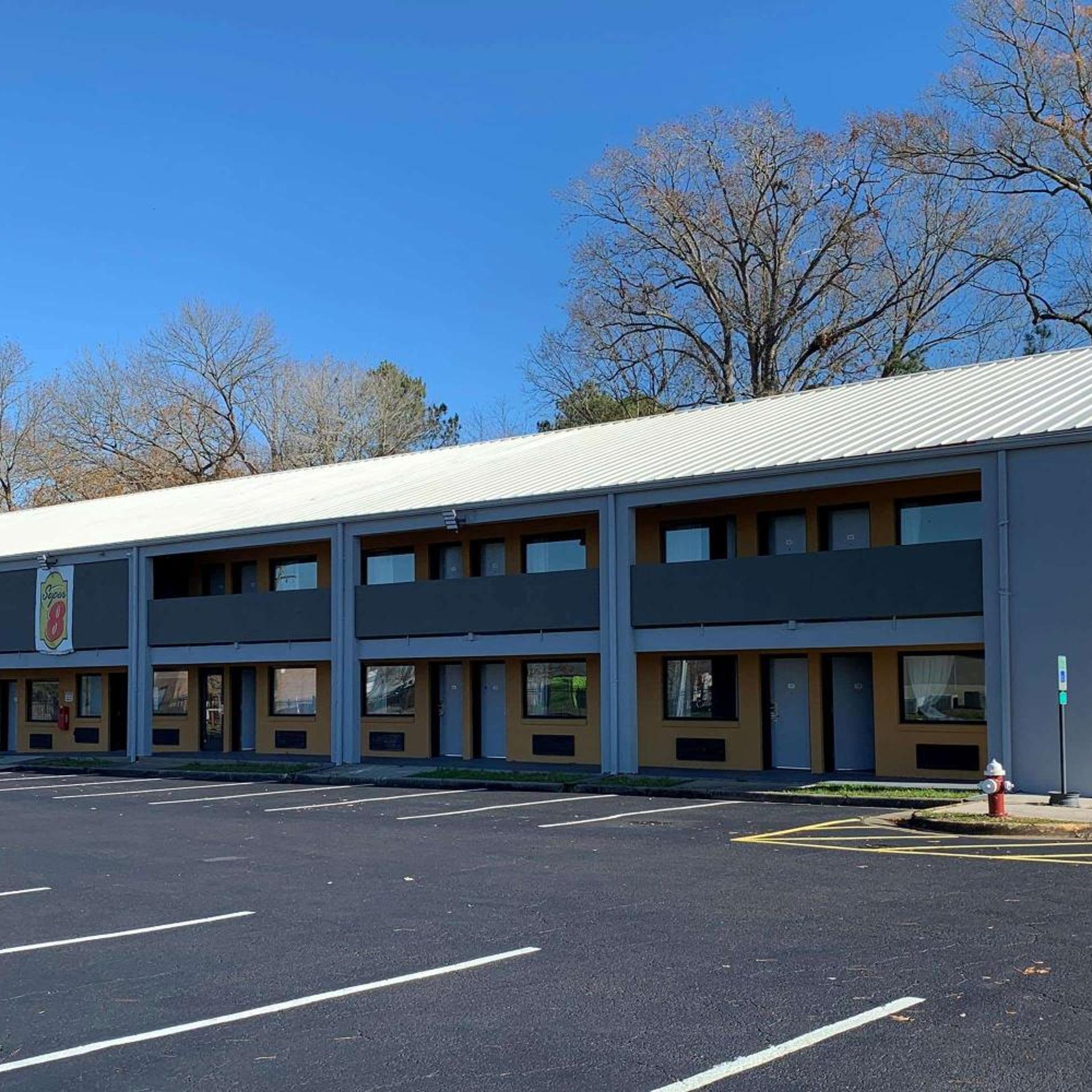 Super 8 by Wyndham Newport News 1/19