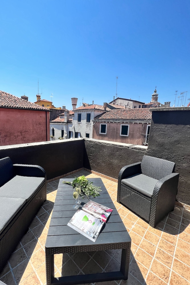 Cà dell' Arte Palace 32/50