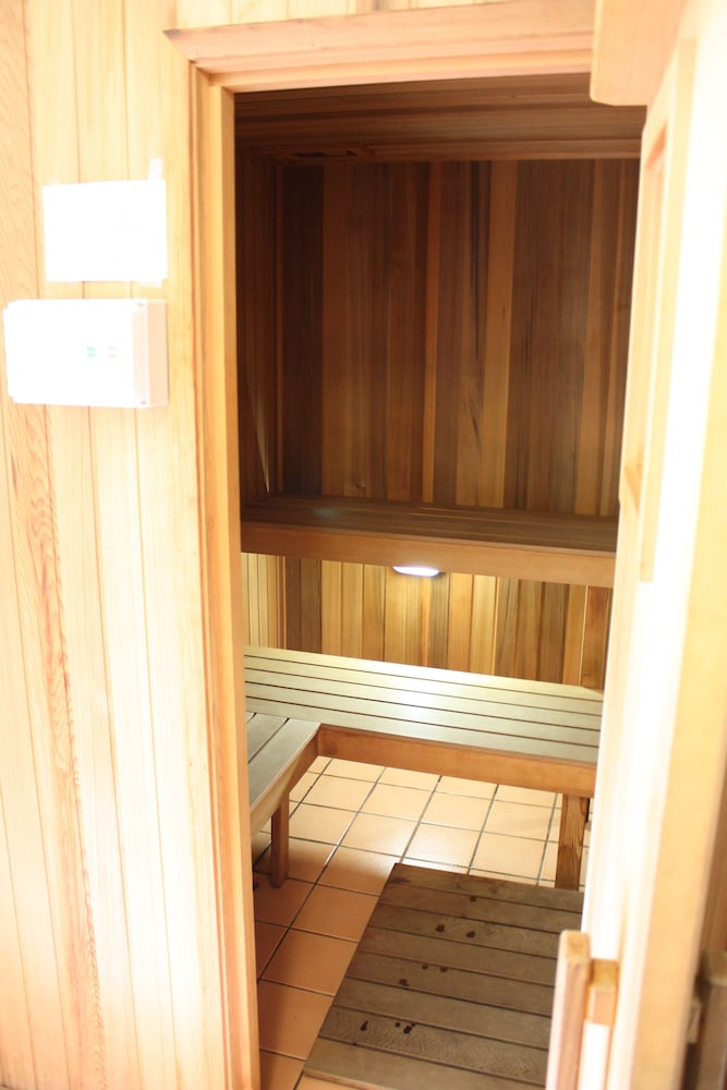 Copacabana Holiday Units 25/49