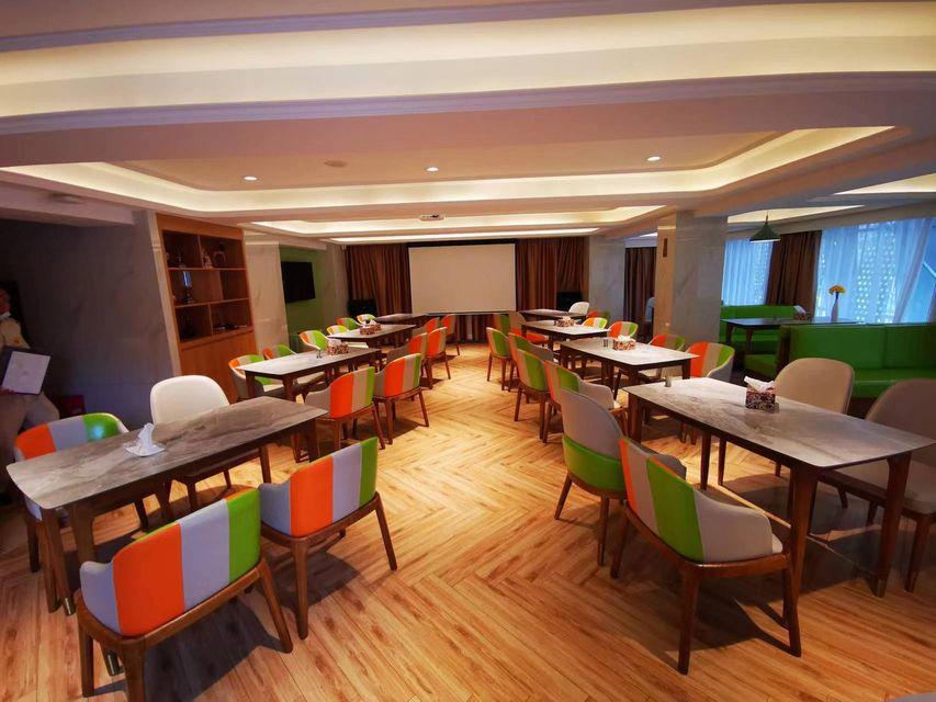 Vienna Hotel Dongguan Nancheng Xiping Metro Station 43/54