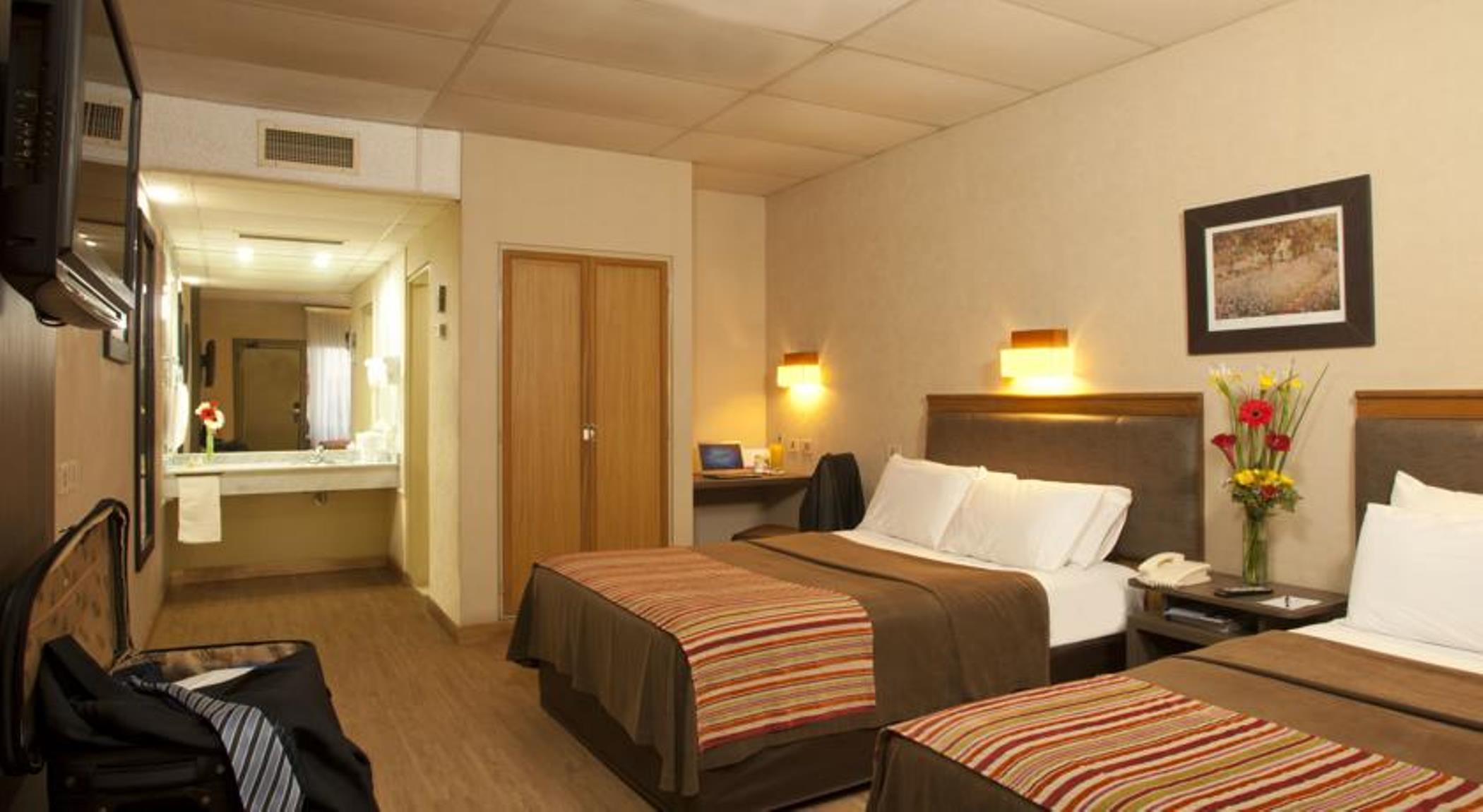 LAND EXPRESS NEUQUEN HOTEL — foto 4