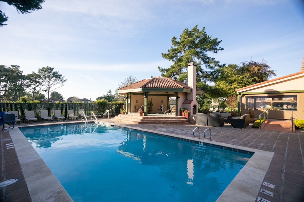 Half Moon Bay Lodge 4/59