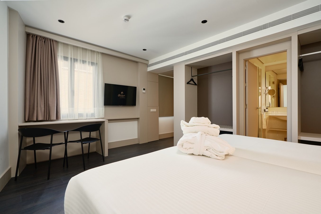 Becquer Hotel 28/59
