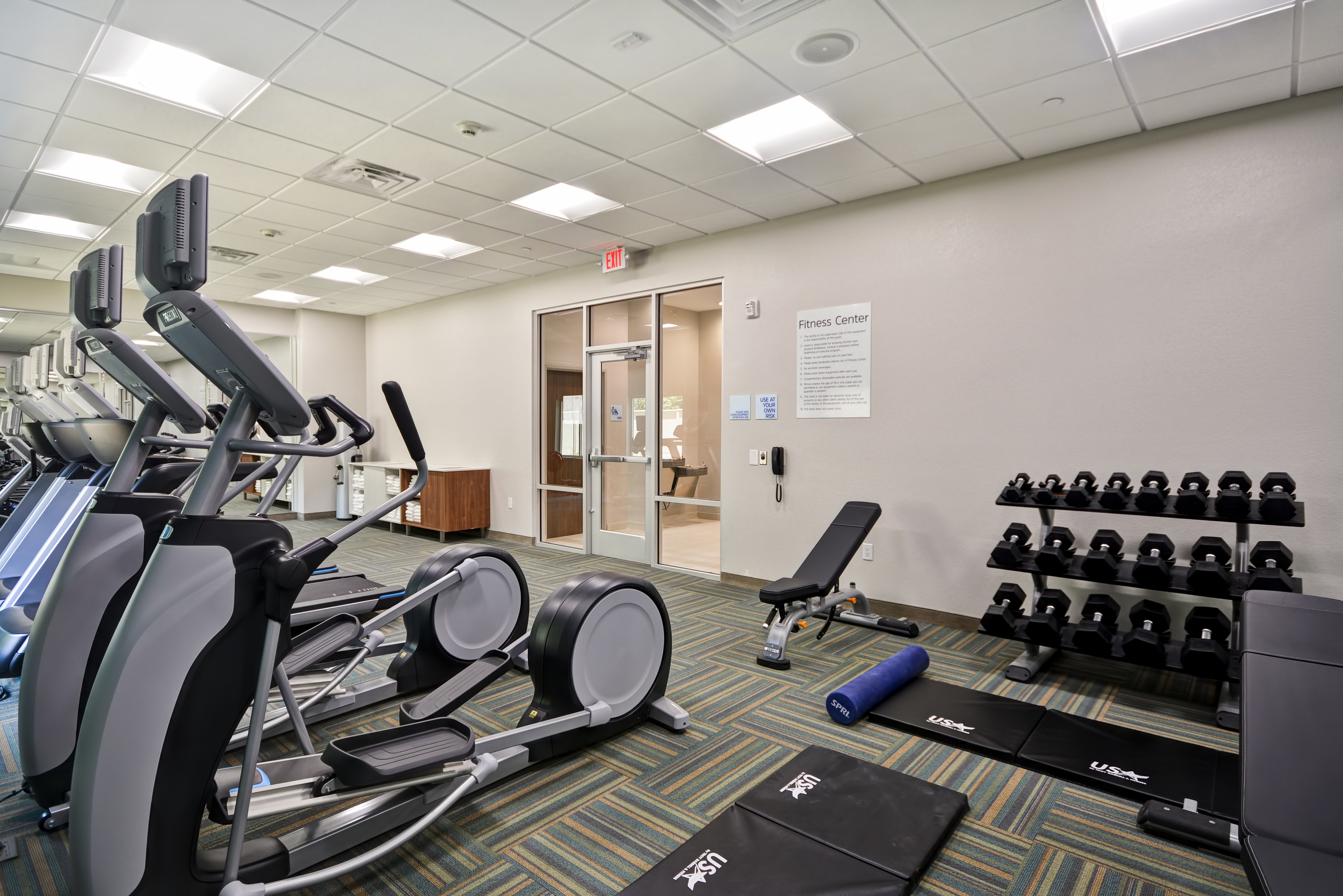 Holiday Inn Express & Suites Houston NASA - Boardwalk Area 35/57