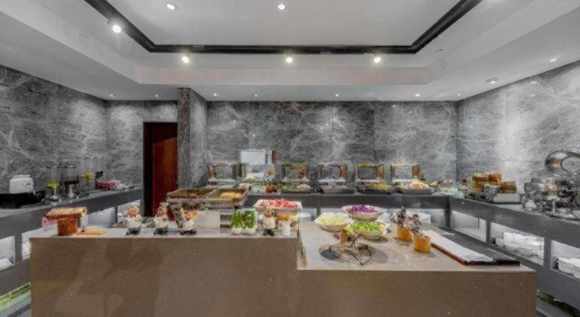 Yitel (Shanghai Hongqiao Linkong Industrial Park, Songhong Road Metro Station) 38/50