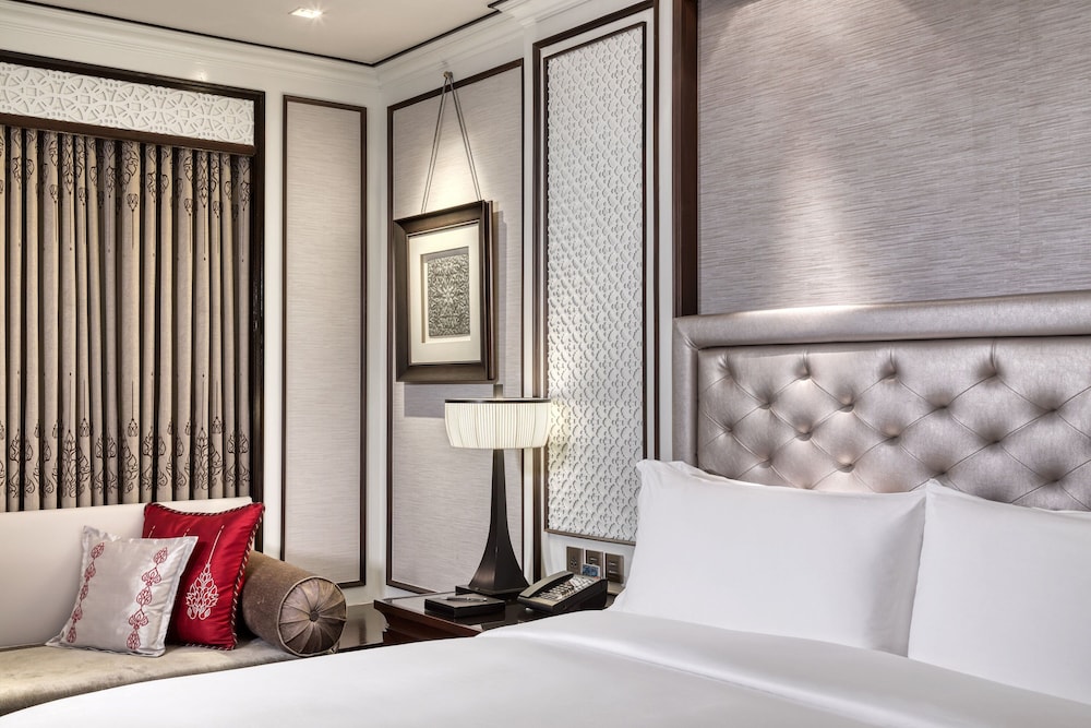 THE ATHENEE HOTEL, A LUXURY COLLECTION HOTEL BANGKOK 15/63
