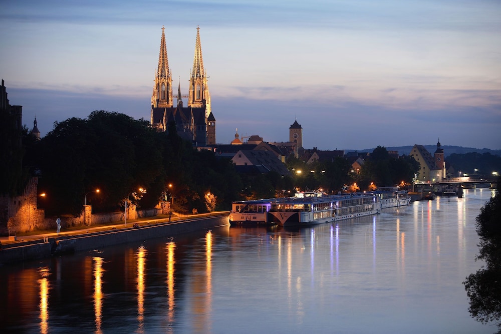 Ibis Regensburg City 43/49