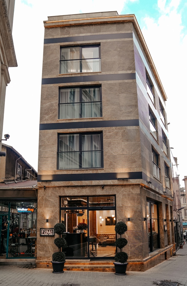 Fama Karakoy 写真3
