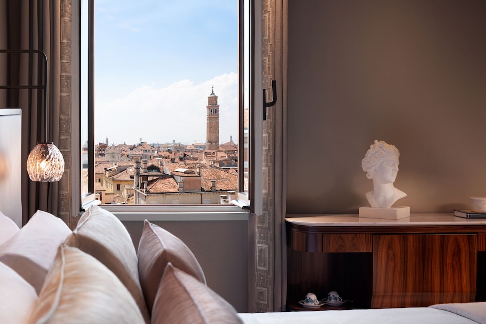 The St. Regis Venice 39/70