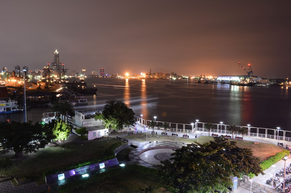 Watermark Hotel 30/36