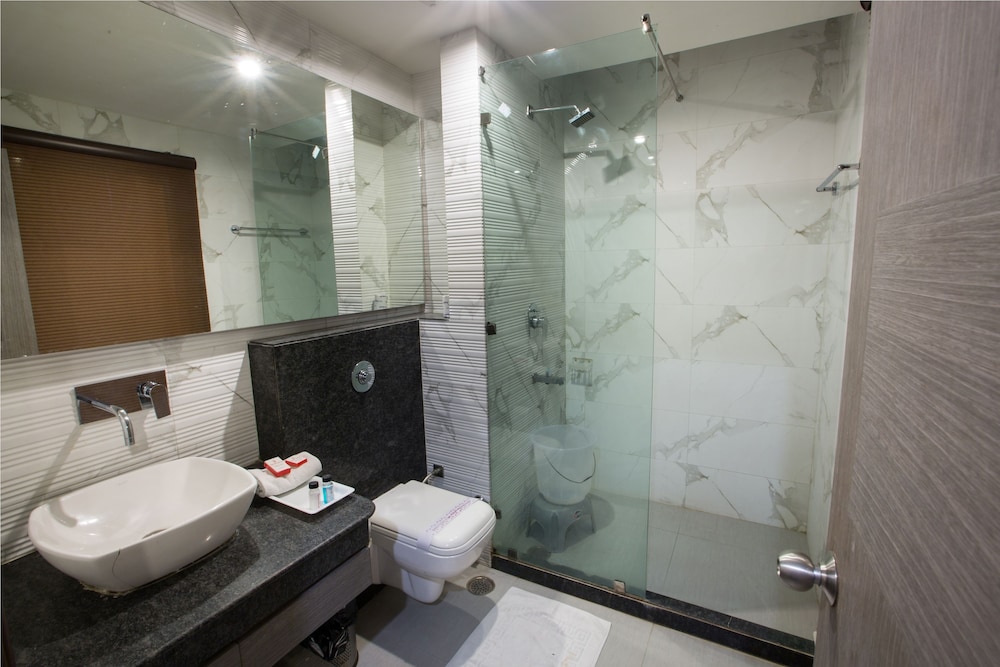 Hotel Narula S Aurrum 31/32