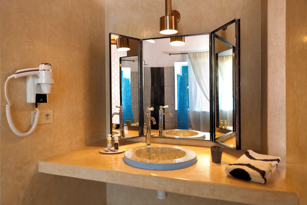 Riad Tamayourt 37/43